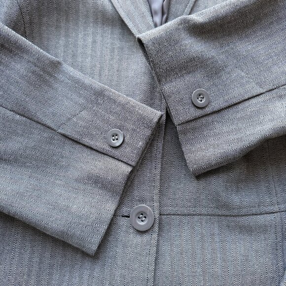 Avenue Womens Stretch Two-Piece Pant Suit Size 16 & 18 Gray Herringbone Pattern - Picture 5 of 10